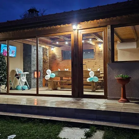 доброво Βίλα Dobrovo